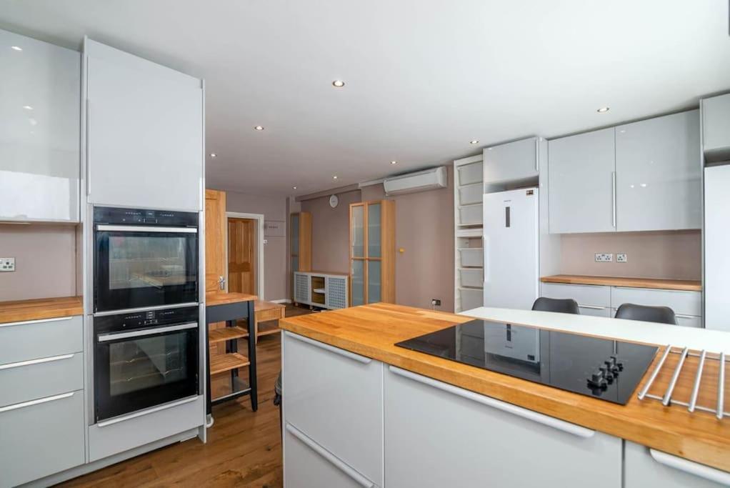 Luxury Apartment Located Near Marble Arch & Baker Street Londres Exterior foto